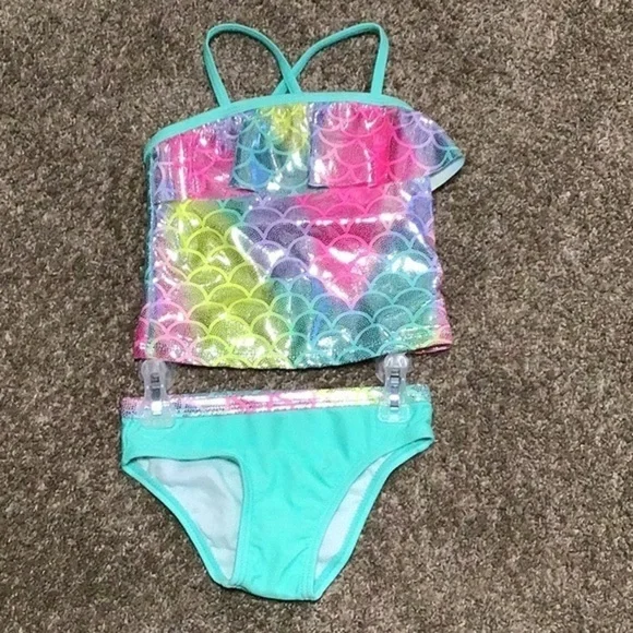 🆕3ea Size 2T little girls swim suits